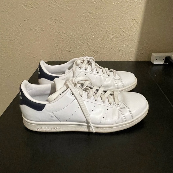 Adidas Stan Smith White Sneakers - Picture 7 of 7